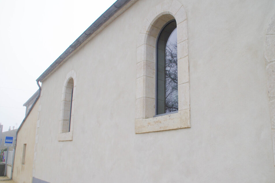 Chapelle de Bouill Courdault transform en biblith que re LR