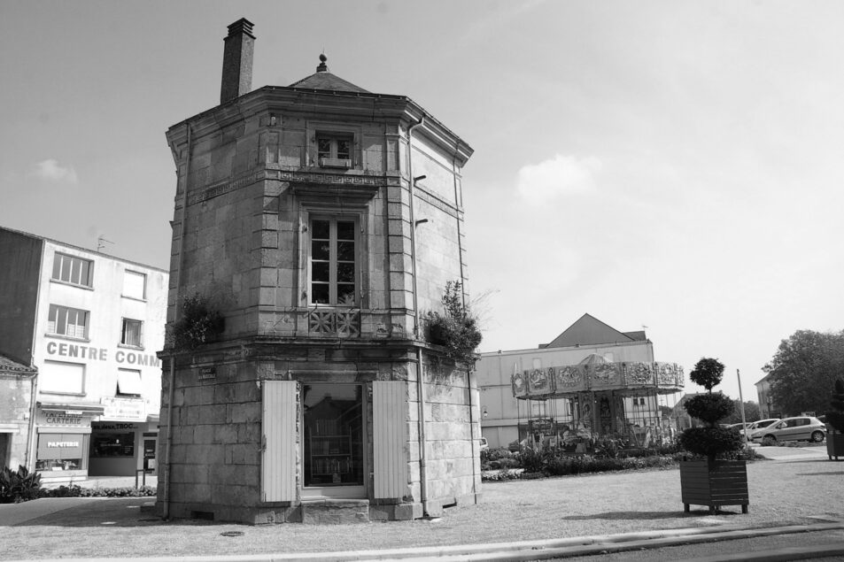 Fontenay Tout Octroi