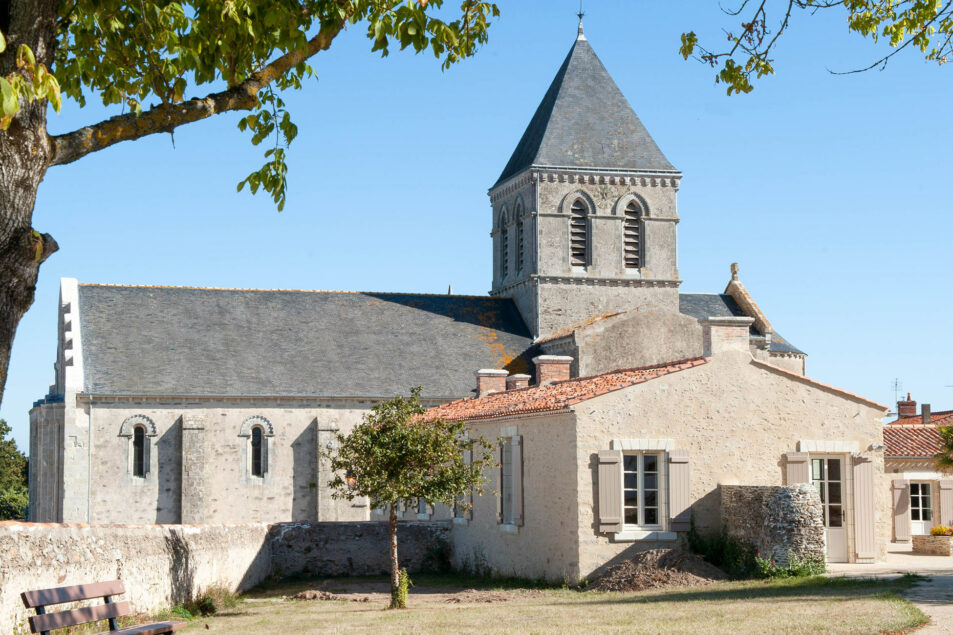 Mairie LaChaize photos B Gendron re LR