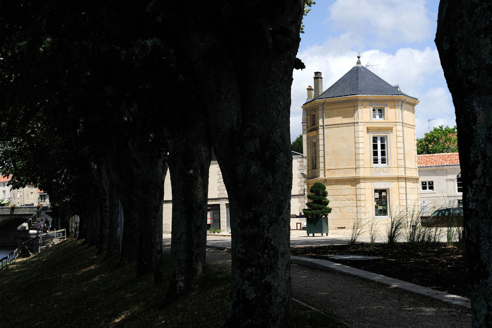 Tour de lOctroi Fontenay le compte photos B Gendron re LR